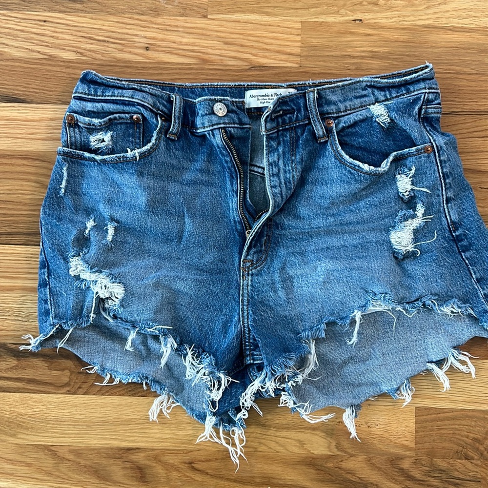 Abercrombie curve love jean shorts
